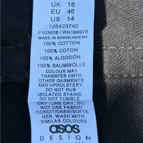 ASOS Design Curve DAD Denim Black Wash Shorts Size: 14 - Picture 6 of 8